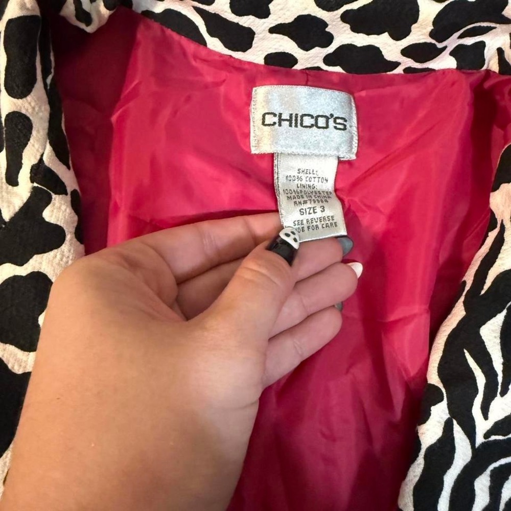 Chicos plus size 3 cow and zebra print blazer with pink inside - Picture 3 of 4